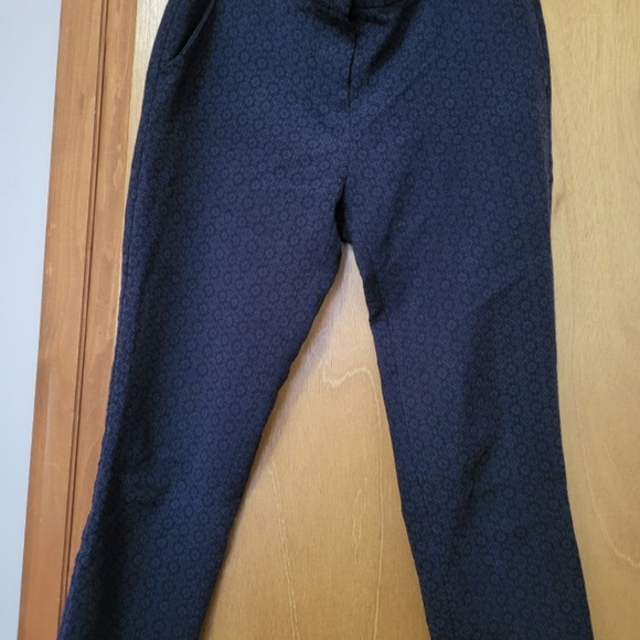 Navy cropped pants, Black prints - Picture 2 of 5